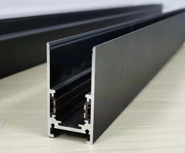 Szynoprzewód magnetyczny natynkowa czarna 2,0m