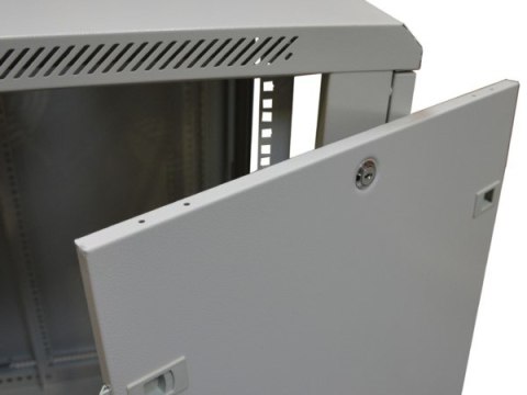 Szafa 19' wisząca ZETA 22U 600x600 RAL7035 szkło