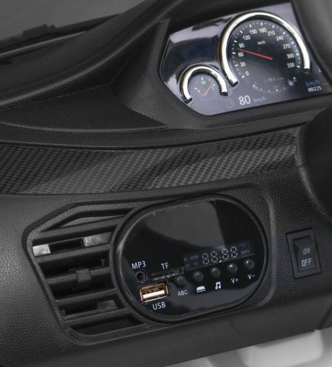 BMW X6M Elektryczne Autko dla dzieci Biały + Pilot + EVA + Wolny Start + Panel audio + LED