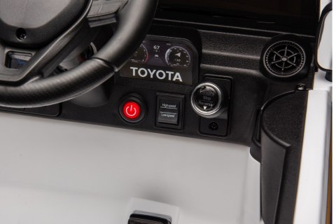 Pojazd Toyota PRADO Biały