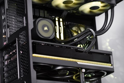 Actina iCUE 7800X3D/32GB/1TB/RTX5070Ti/850W