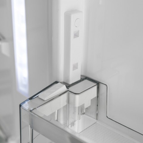 Chłodziarko-zamrażarka SJ-FBB05DTXWE SHARP