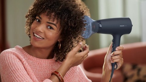 Suszarka do włosów 2100W BHD360 20