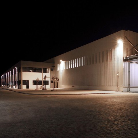 Projektor LED V-TAC 100W LED 3w1 CCT 100Lm/W Mleczny Klosz VT-44107CCT 3000-4000K-6500K 10000lm