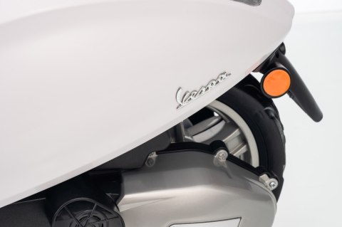 Pojazd Skuter Vespa ROMA Biały