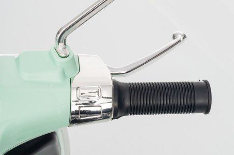 Pojazd Skuter Vespa ROMA Zielony