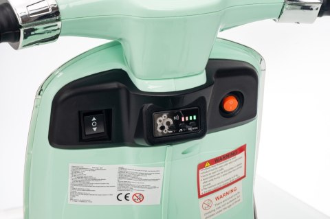 Pojazd Skuter Vespa ROMA Zielony