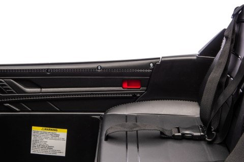 Pojazd Porsche Taycan Turbo S Czarny