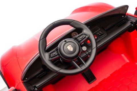 Pojazd Porsche Taycan Turbo S Czerwony