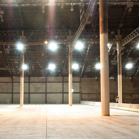 Oprawa V-TAC LED UFO high bay CREE CHIP IP65 ALU 135Lm/W 100W VT-91102 4000K 15500lm 6 lat gwarancji