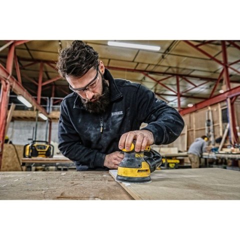 Szlifierka mimośrodowa DeWalt DWE6423-QS (125mm)
