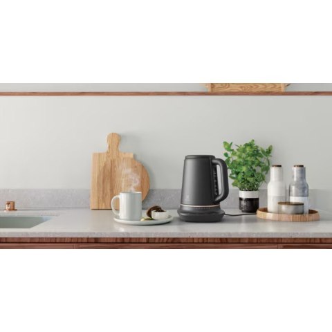 Czajnik bezprzewodowy Explore 7 E7K1-6BP Electrolux