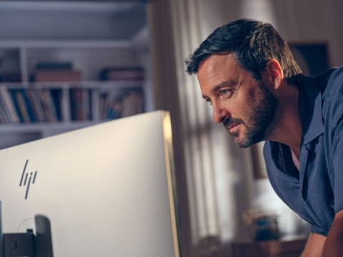 Komputer EliteStudio 8 All-in-One G1i U5-235 512GB 16GB W11P 27 C9TR0ET