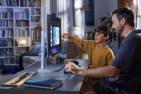 Komputer EliteStudio 8 All-in-One G1i U5-235 512GB 16GB W11P 27 C9TR0ET