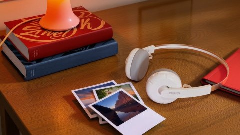 Słuchawki bezprzewodowe TAH2000WT 00