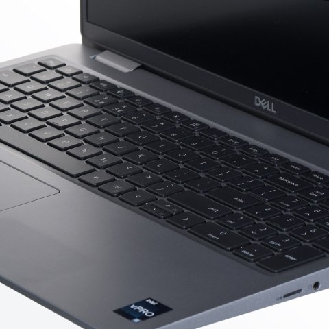 DELL LATITUDE 5530 i5-1235U 16GB 256GB SSD 15" FHD (US QWERTY) Win11pro + zasilacz UŻYWANY