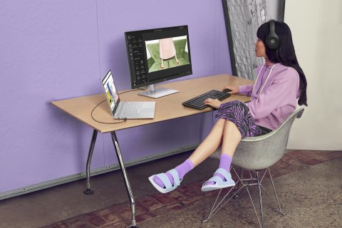 HP Zestaw bezprzewodowej myszy i klawiatury 230