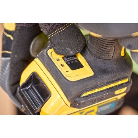 DeWALT DCF870E2T-QW klucz zasilany 1/4" 3000 RPM 56 N·m Czarny, Żółty 500 W 18 V