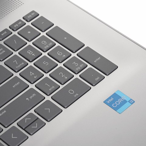 HP 17-CN3003D i3-N305 17.3" 8GB SSD256 BT Win11 Natural Silver (REPACK) 2Y