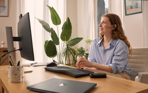 Słuchawki Poly Voyager Legend 50-M Headset UC EMEA - INTL English Localization Euro plug Retail Packaging