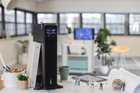 APC Smart-UPS SRT 3000VA 230V