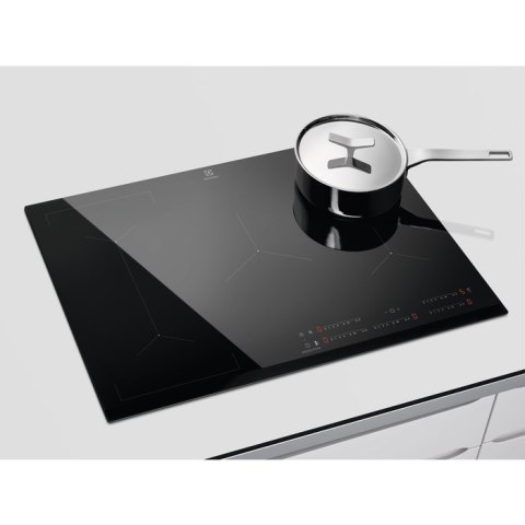 Płyta indukcyjna ELECTROLUX EIV835 78 cm | 4 pola | PowerBoost | timer | czarny